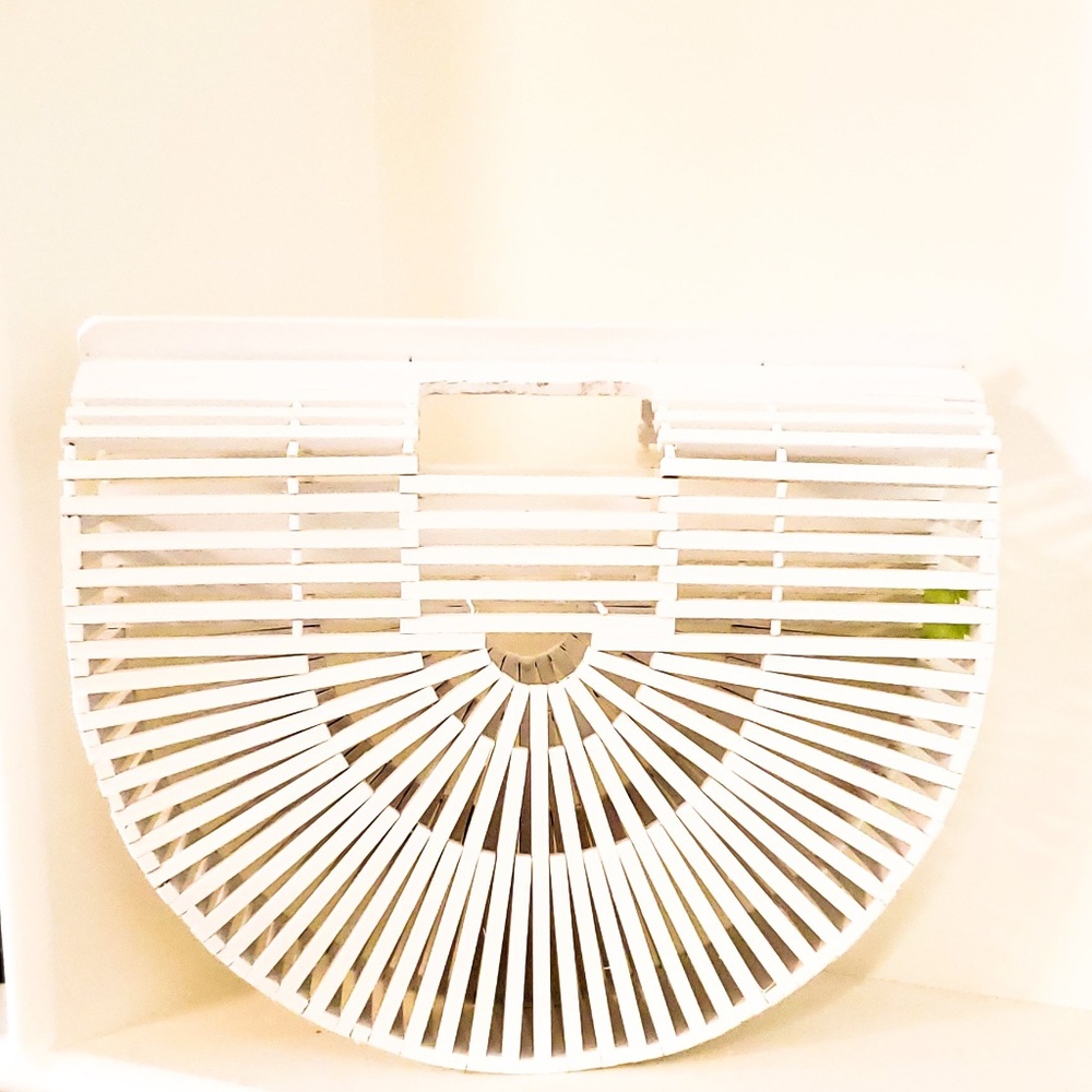 Bamboo White Handbag- Style On The Spot